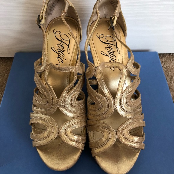 Wedges. - Picture 2 of 4